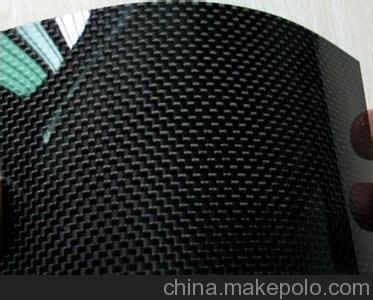 深圳伟鸿碳纤维制品科技 专业打造汽摩配件，轻量化与强度的完美融合